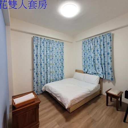 Flower B&B Hualien City Exterior photo