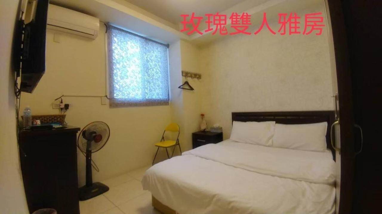 Flower B&B Hualien City Exterior photo